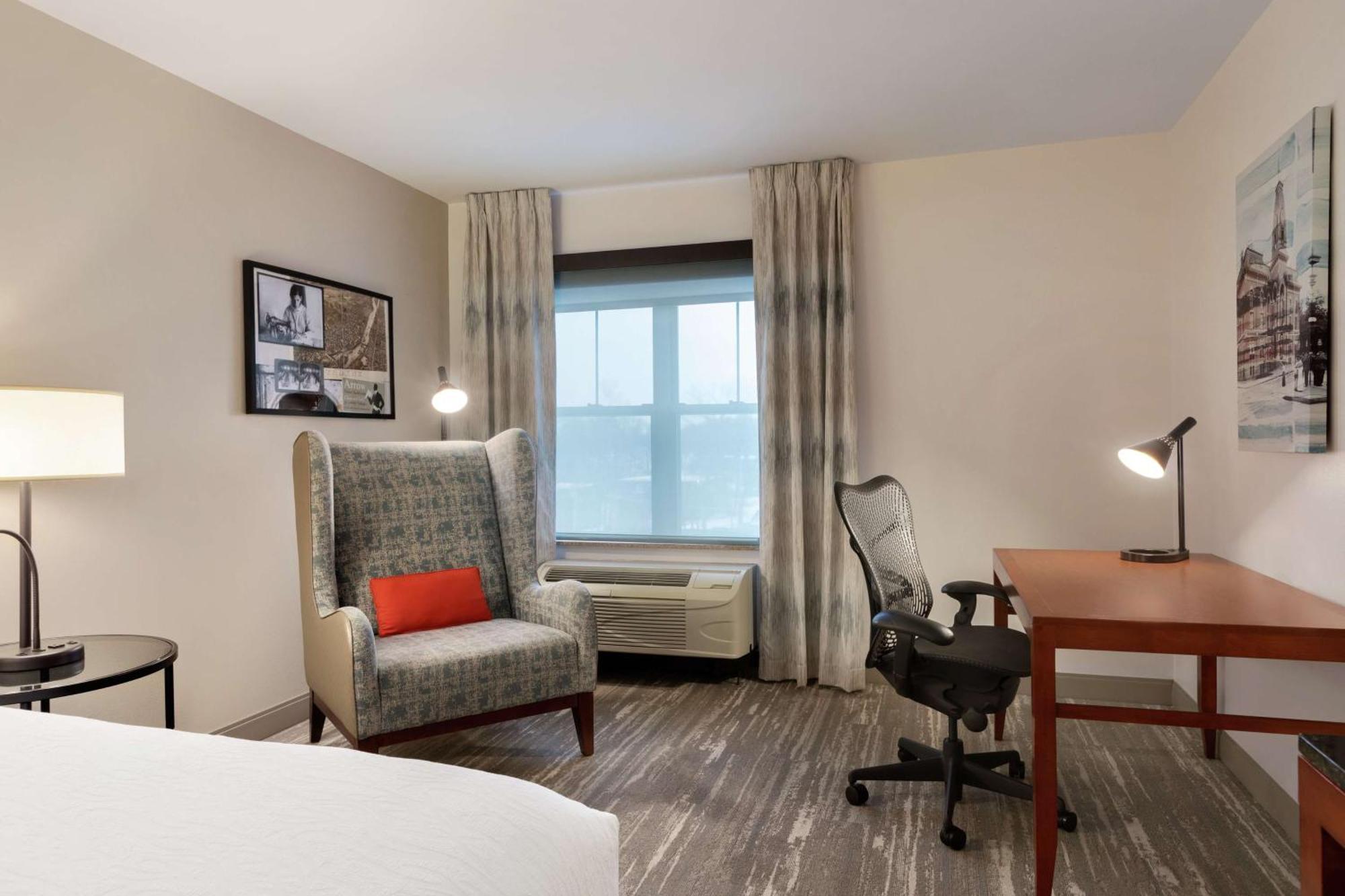 Hilton Garden Inn Troy Exterior photo