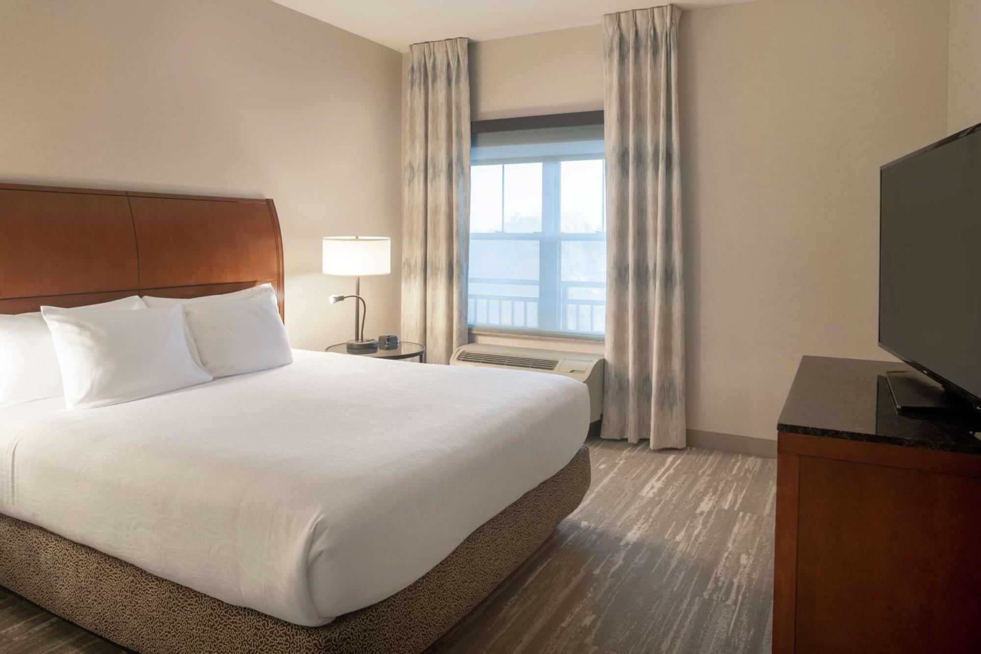 Hilton Garden Inn Troy Exterior photo